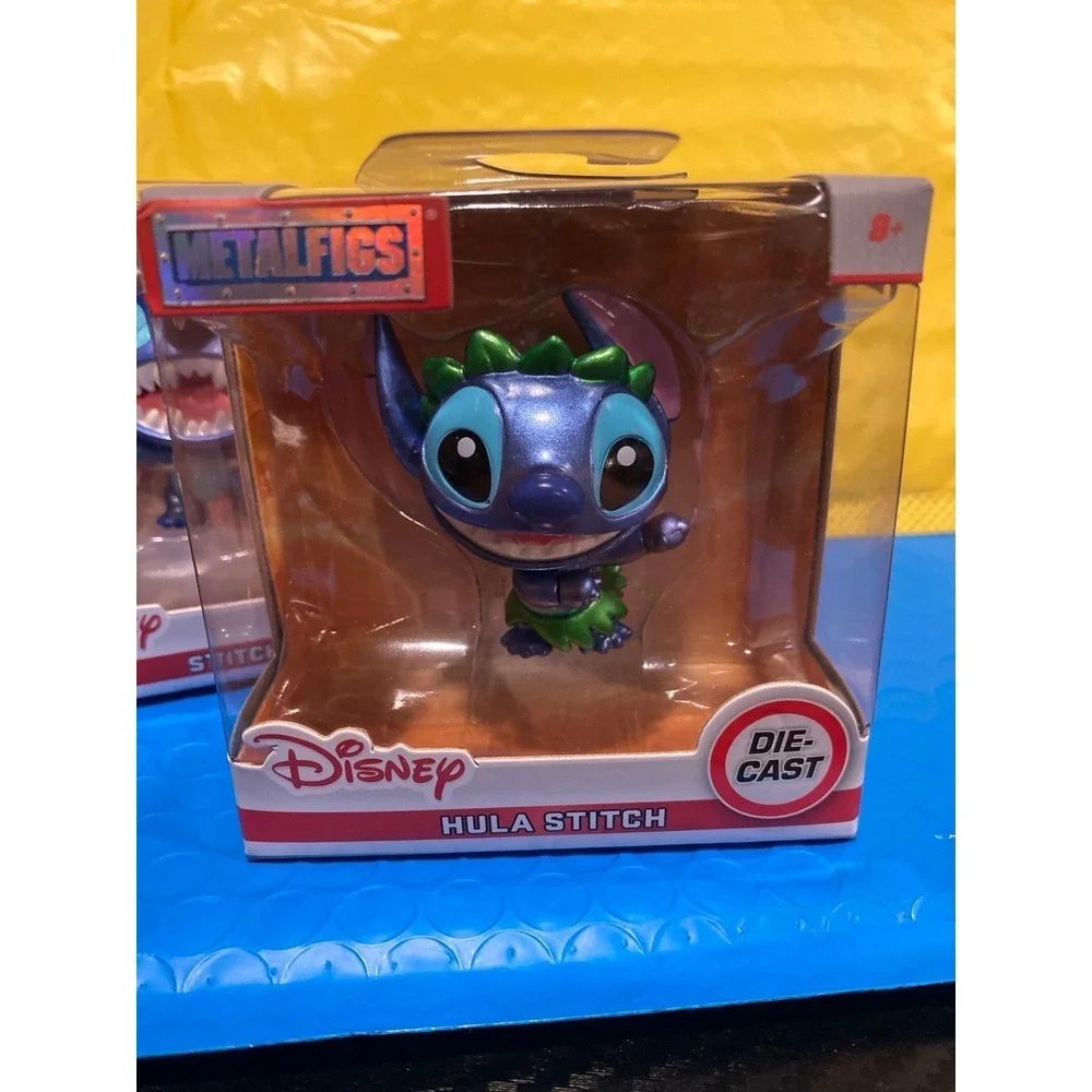 Metalfigs Die Cast Stitch and‎ Hula Stitch